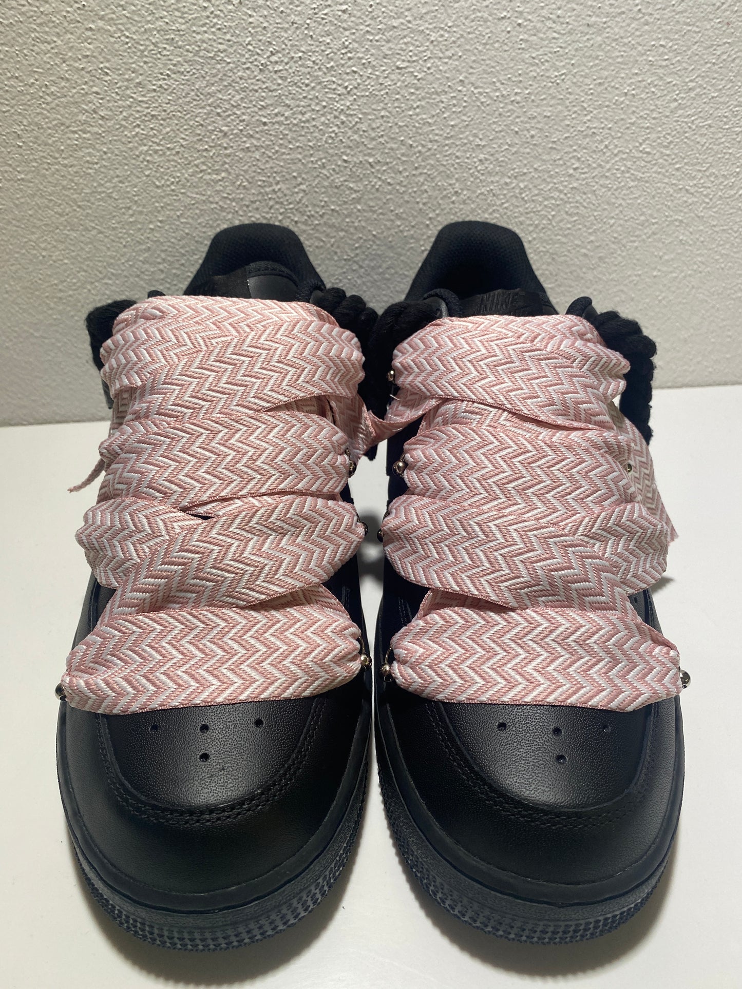 Nike Air Force 1 Černé Lanvin Rope Tkaničky Růžové