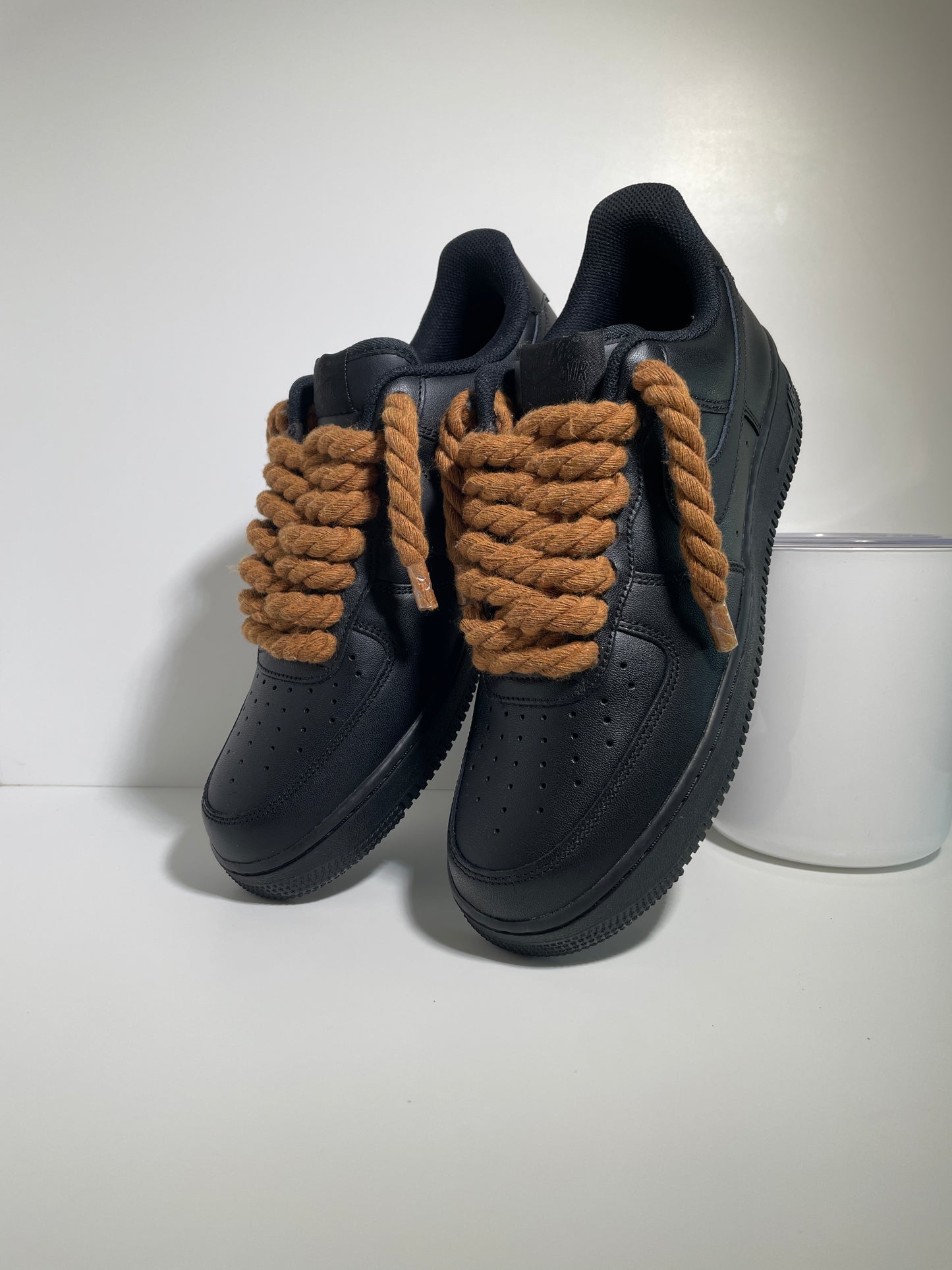 Nike Air Force 1 Černé Rope Tkaničky Hnědé
