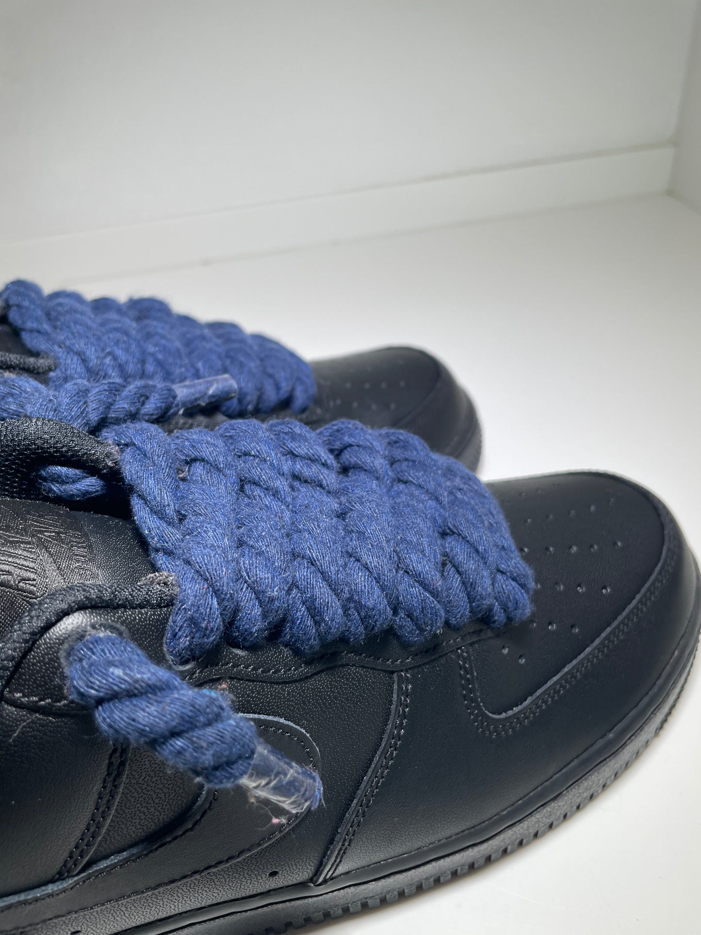 Nike Air Force 1 Černé Rope Tkaničky Tmavě Modré