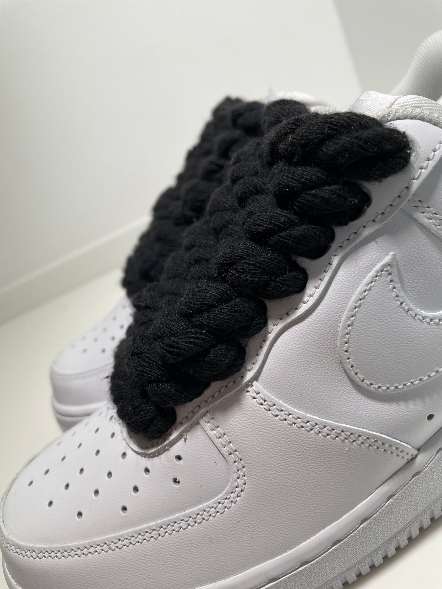 Nike Air Force 1 Bílé Rope Tkaničky Černé